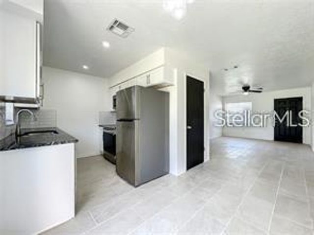 5024 W WASHINGTON STREET, Orlando, FL 32811