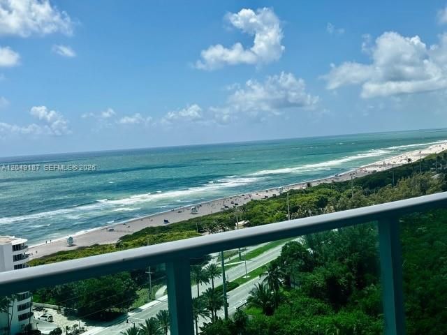 100 Bayview Dr 1906, Sunny Isles Beach, FL 33160