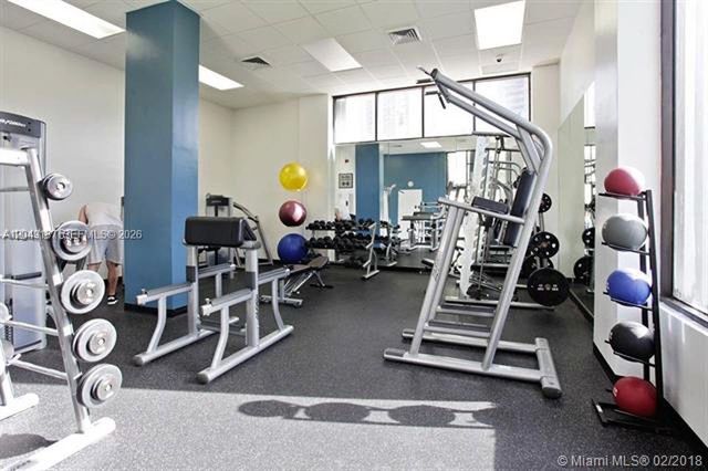 100 Bayview Dr 1906, Sunny Isles Beach, FL 33160