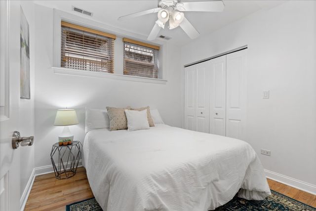 1525 W Cullom Avenue G, Chicago, IL 60613