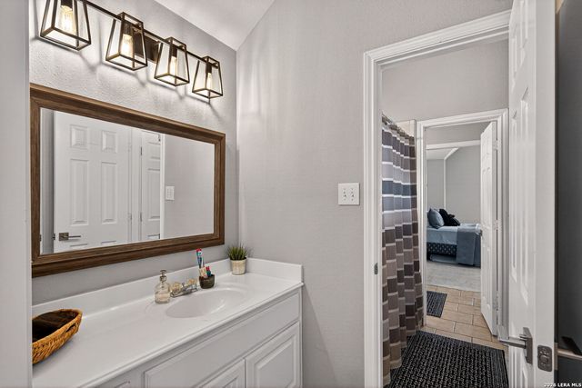 1411 Golf, San Antonio, TX 78258