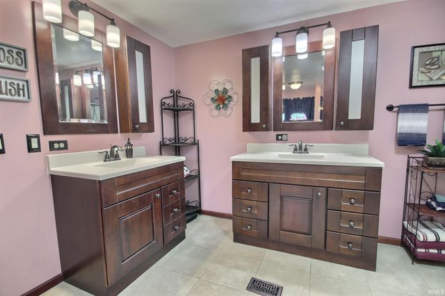3185 S Golden Lake Road, Pleasant Lake, IN 46779