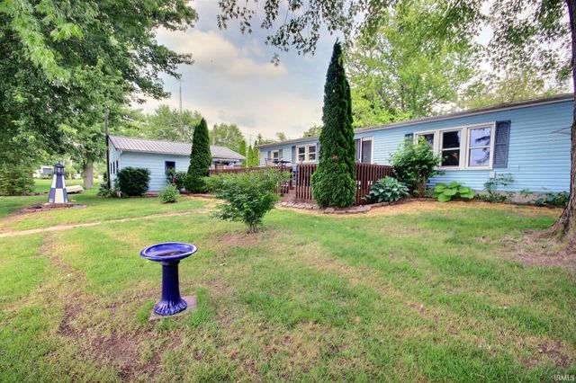 3185 S Golden Lake Road, Pleasant Lake, IN 46779