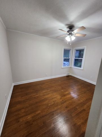 221 Sunset Terrace, Crystal Lake, IL 60014