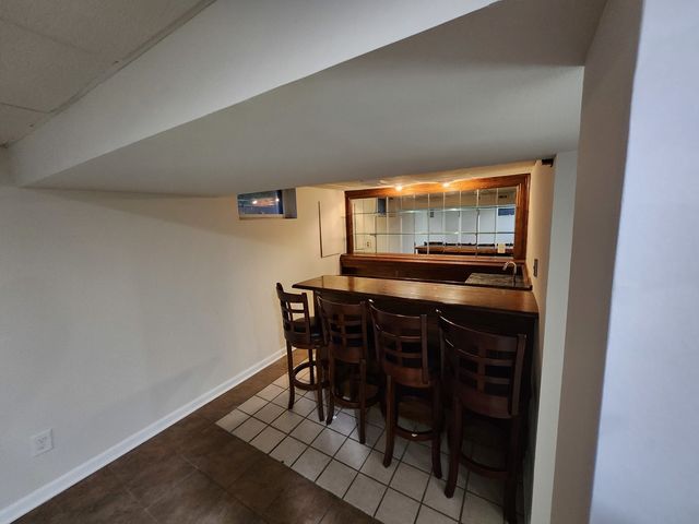 221 Sunset Terrace, Crystal Lake, IL 60014