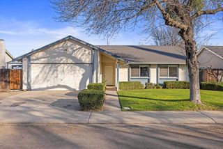 2513 Stoneridge Dr, Modesto, CA 95355