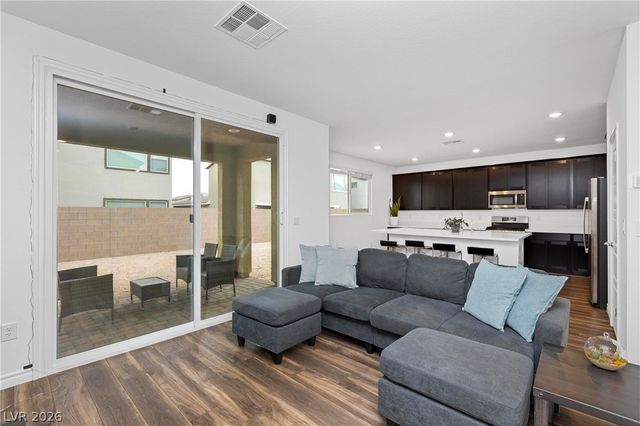 4348 Bayley Skye Avenue, Las Vegas, NV 89141