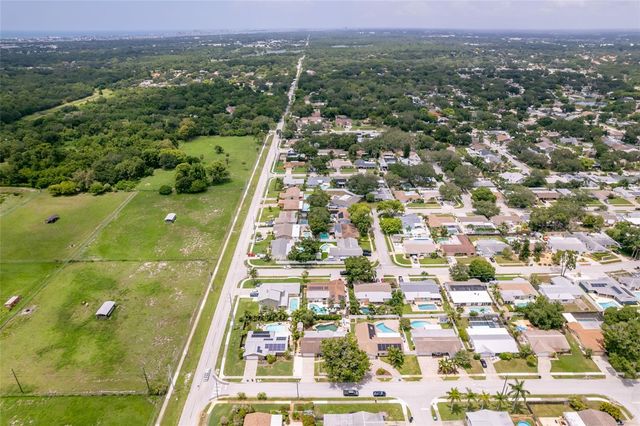 12473 90TH AVENUE, Seminole, FL 33772