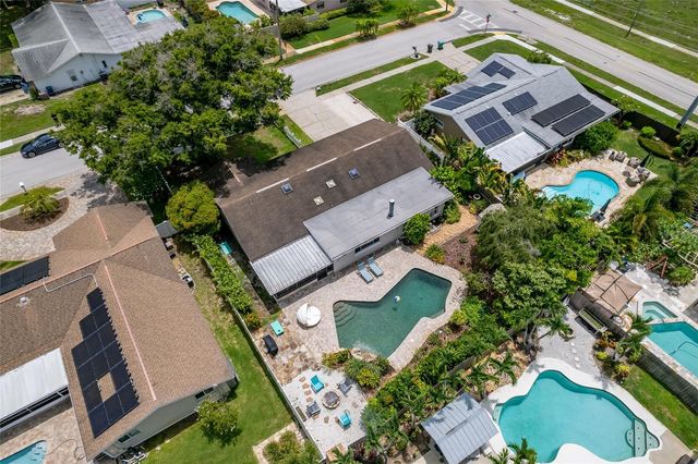 12473 90TH AVENUE, Seminole, FL 33772