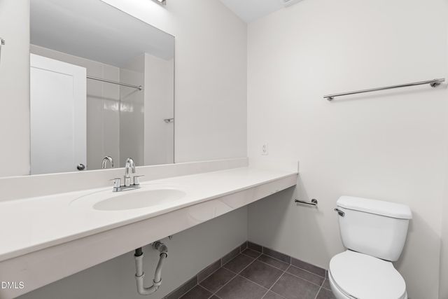 5104 Hollyridge Drive 103, Raleigh, NC 27612