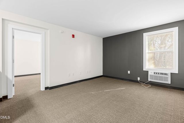 5104 Hollyridge Drive 103, Raleigh, NC 27612