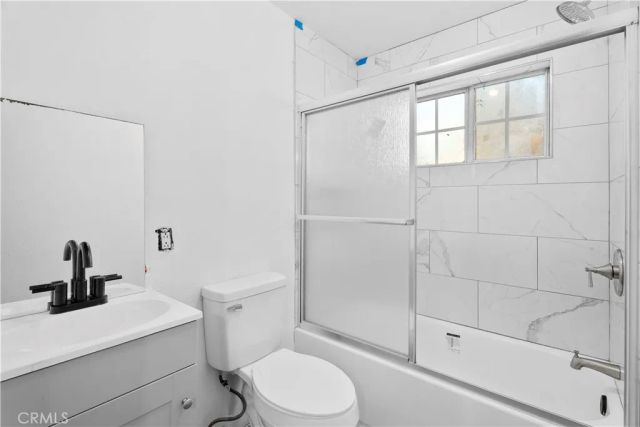 1257 W Vernon, Los Angeles, CA 90037