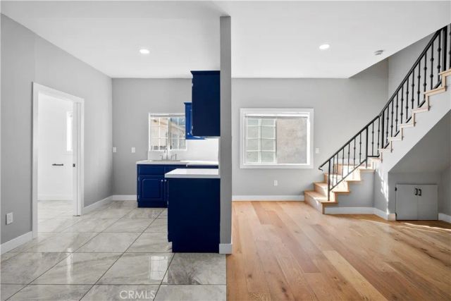 1257 W Vernon, Los Angeles, CA 90037