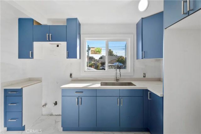 1257 W Vernon, Los Angeles, CA 90037