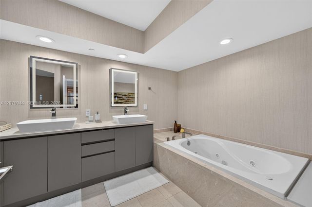 16500 Collins Avenue 2256, Sunny Isles Beach, FL 33160