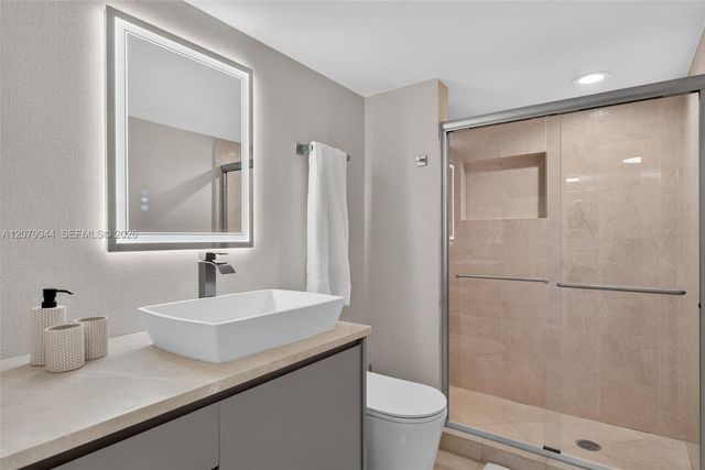 16500 Collins Avenue 2256, Sunny Isles Beach, FL 33160