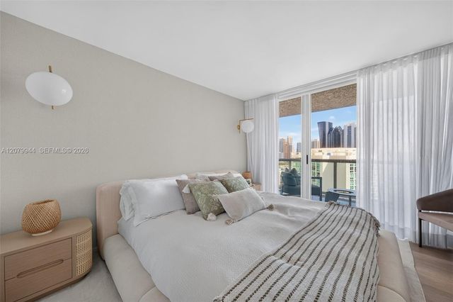 16500 Collins Avenue 2256, Sunny Isles Beach, FL 33160