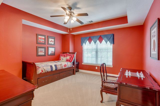 2620 Waters Edge Drive, Grand Prairie, TX 75054