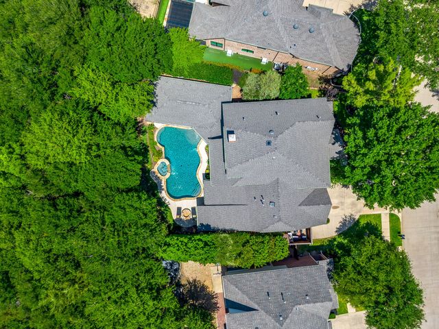2620 Waters Edge Drive, Grand Prairie, TX 75054
