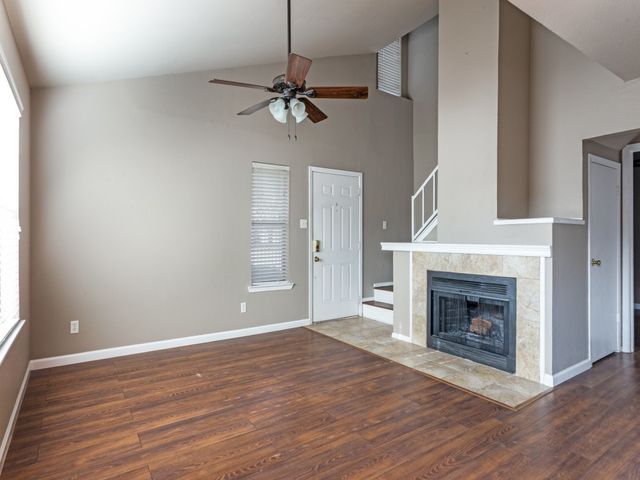5618 Cedar Creek Drive 5, Benbrook, TX 76109