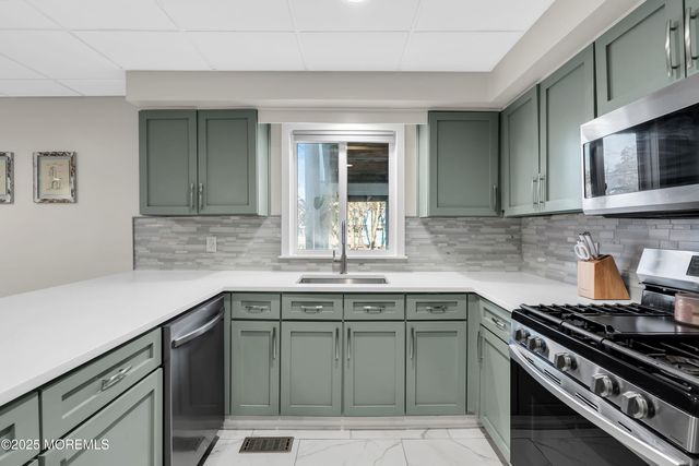 100 Navesink Avenue 1, Highlands, NJ 07732