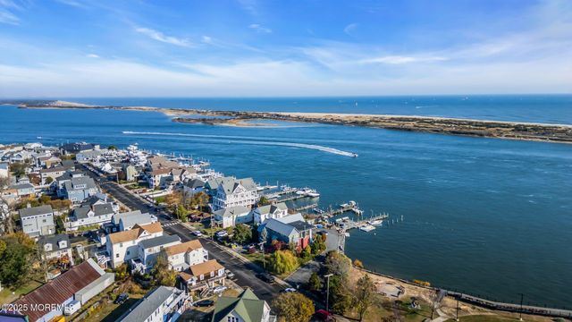 100 Navesink Avenue 1, Highlands, NJ 07732