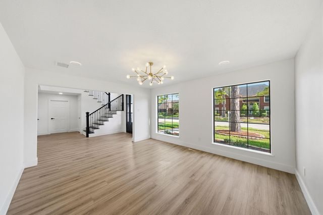 2304 Eagles Way, Pearland, TX 77581