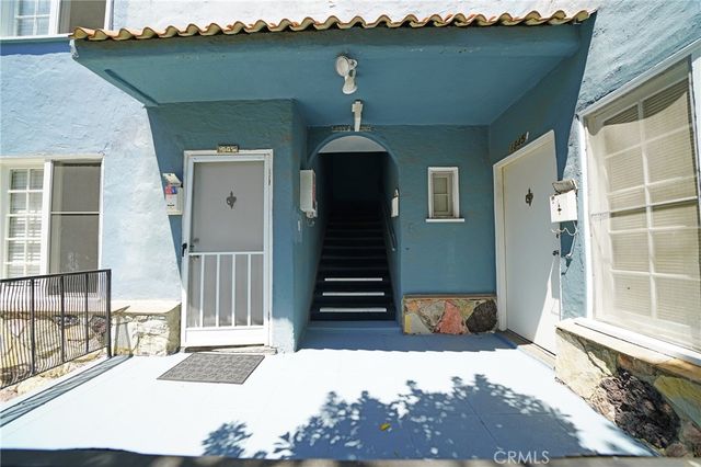 1845 N New Hampshire Avenue, Los Angeles, CA 90027