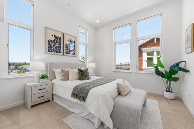 533 San Lorenzo Terrace 7, Sunnyvale, CA 94085