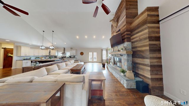 19 Gavin Way, Lisbon, CT 06351