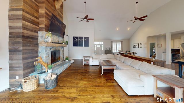 19 Gavin Way, Lisbon, CT 06351