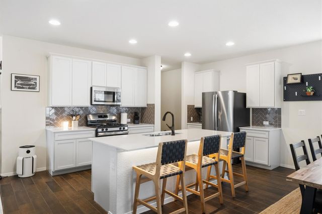 11421 Lago De Garda DR, Austin, TX 78747