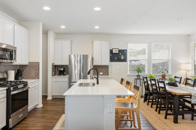 11421 Lago De Garda DR, Austin, TX 78747