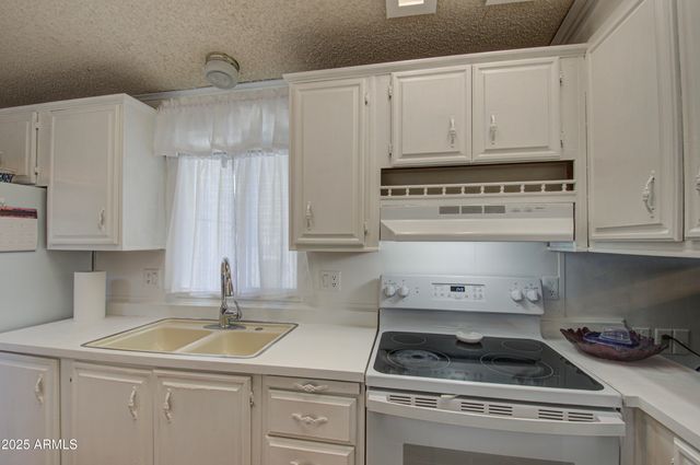 7750 E BROADWAY Road 309, Mesa, AZ 85208