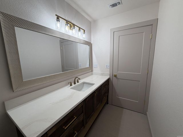 210 Gary Drive, Mena, AR 71953