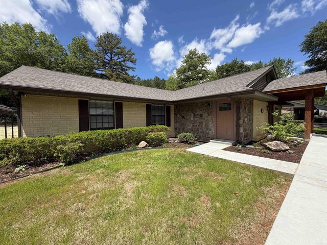 210 Gary Drive, Mena, AR 71953