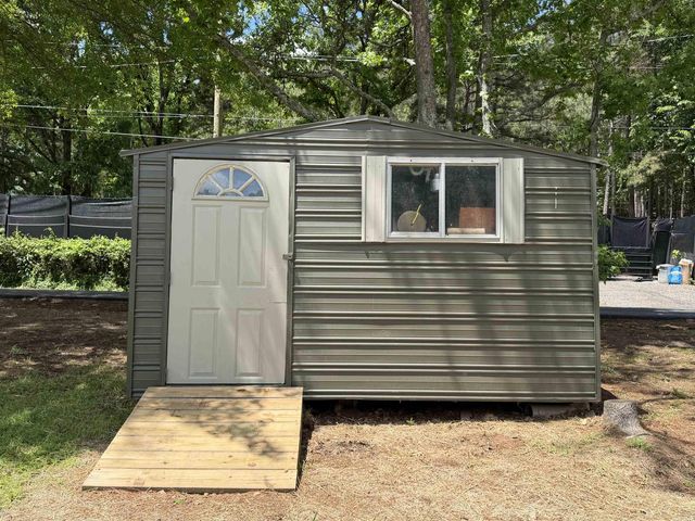 210 Gary Drive, Mena, AR 71953