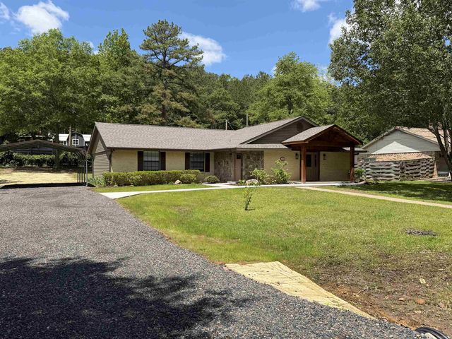 210 Gary Drive, Mena, AR 71953