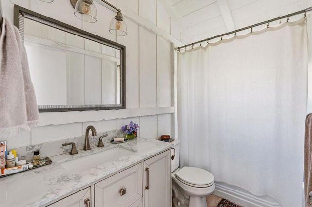 273 Hillcrest Drive, Encinitas, CA 92024
