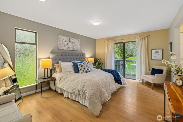 11818 Marine View Drive SW, Burien, WA 98146