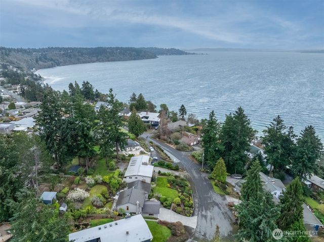 11818 Marine View Drive SW, Burien, WA 98146