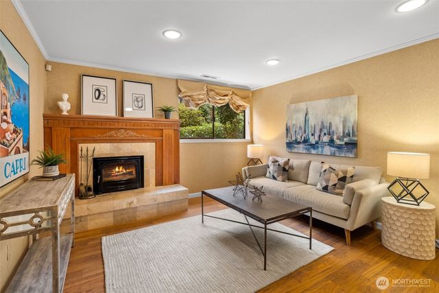 11818 Marine View Drive SW, Burien, WA 98146