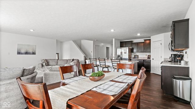 2389 Silver Spoon Drive, Greenfield, IN 46140