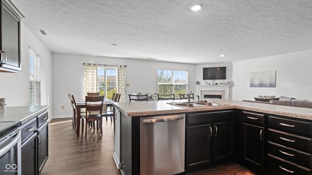 2389 Silver Spoon Drive, Greenfield, IN 46140