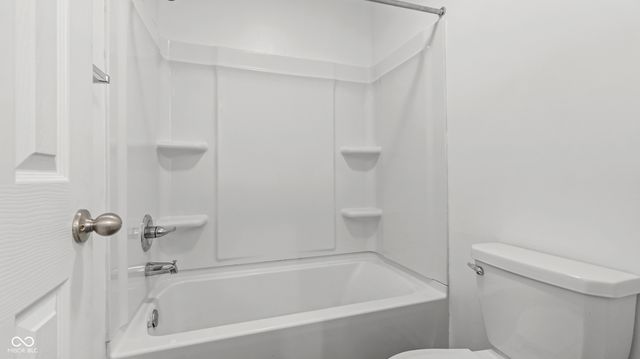 2389 Silver Spoon Drive, Greenfield, IN 46140