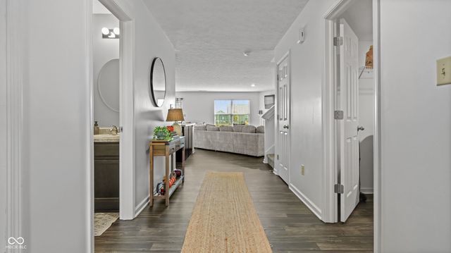 2389 Silver Spoon Drive, Greenfield, IN 46140