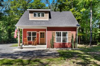 115 N Adams St, Adams, TN 37010