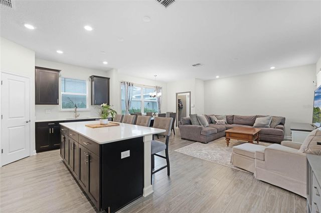 12128 ILLUSTRATION DRIVE, Orlando, FL 32832