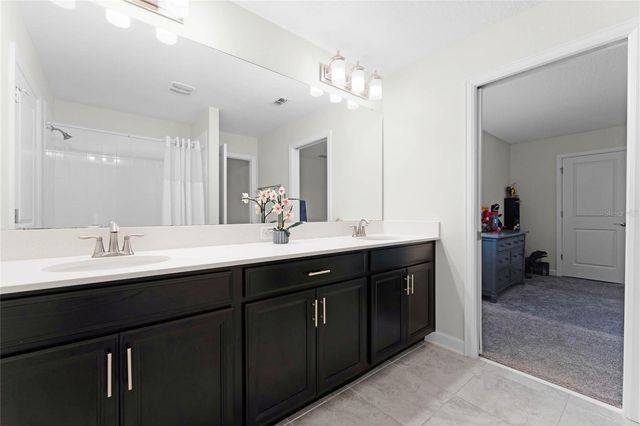 12128 ILLUSTRATION DRIVE, Orlando, FL 32832