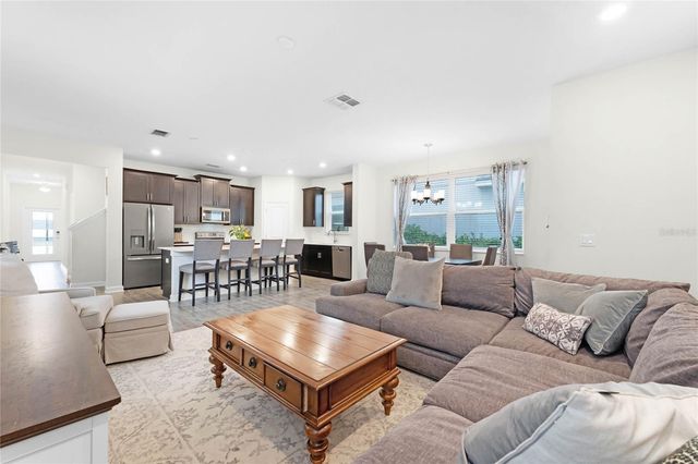 12128 ILLUSTRATION DRIVE, Orlando, FL 32832